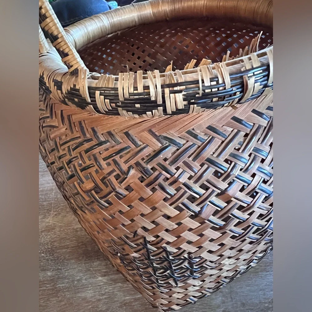 ❤️ Antique Handled Basket 🖤🖤🖤